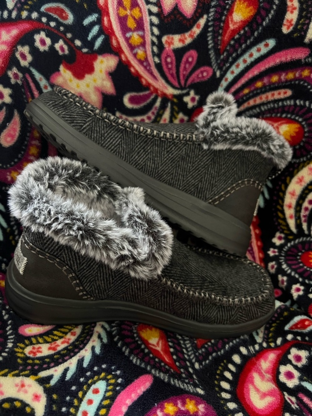 Hey Dude Women's Denny ankle boots Size 7 - Picture 9 of 10